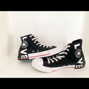 fear love converse white